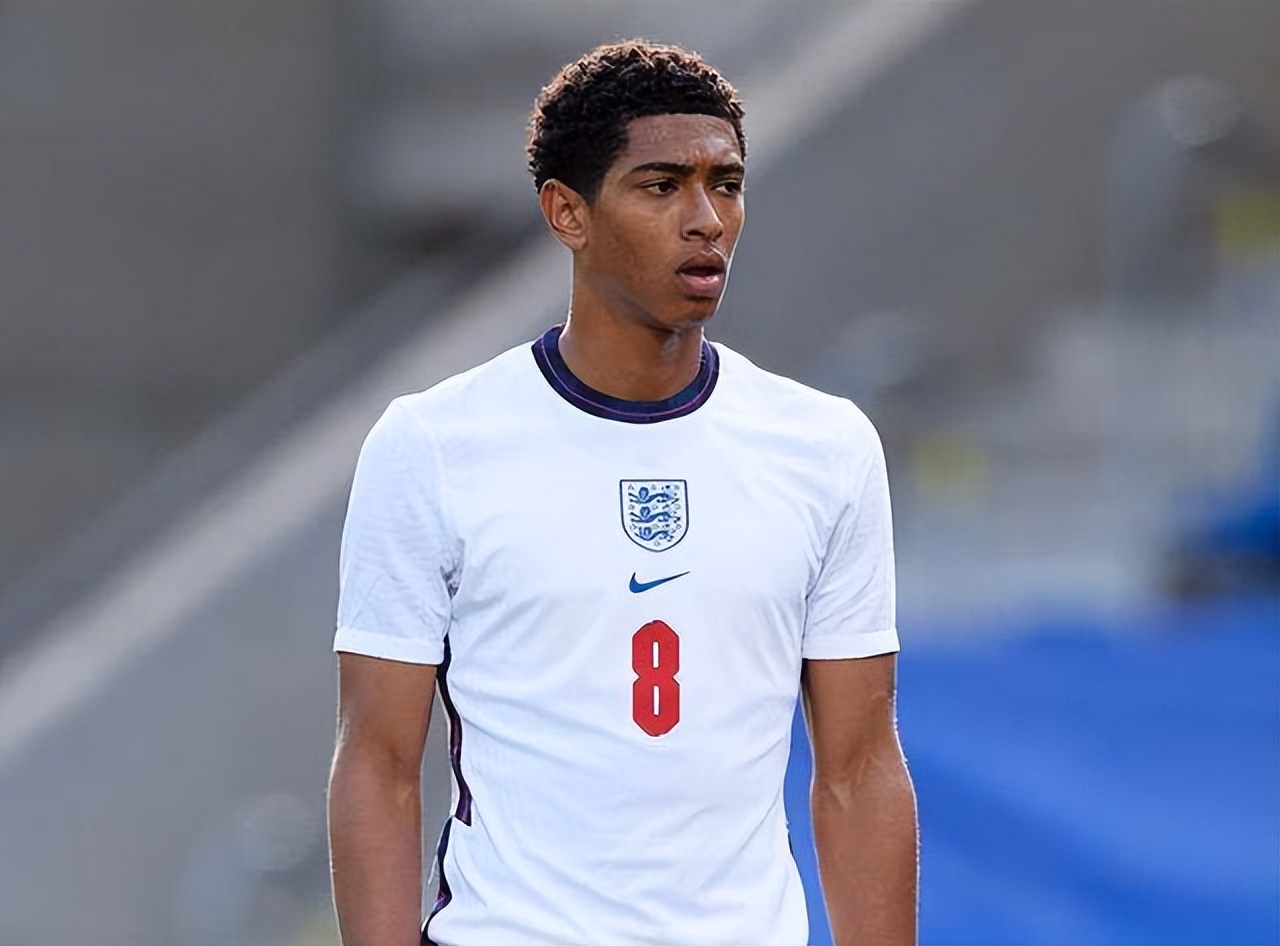 记者：切尔西拒绝就马雷斯卡接替瓜迪奥拉的传闻做出评论（记者：切尔西对马雷斯卡接班瓜迪奥拉传闻不予置评）