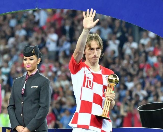 西媒：贝蒂斯与佩莱格里尼达成口头续约协议，新合同至2027年