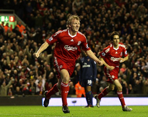 那不勒斯官方：强烈谴责阿莱格里多次辱骂我方工作人员的行为（那不勒斯官方通报：严正谴责阿莱格里屡次辱骂我方工作人员）