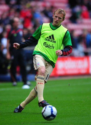 米兰冬窗急寻中锋：莱奥撑不起停区，谁能补上争冠最后一块拼图？