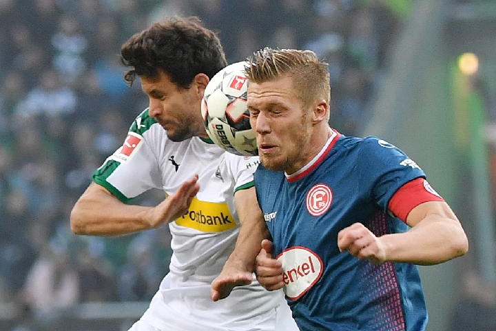 博班：因凡蒂诺现在太痴迷于搞政治，这让人感到羞耻（博班：因凡蒂诺如今过度沉迷政治，令人羞愧）