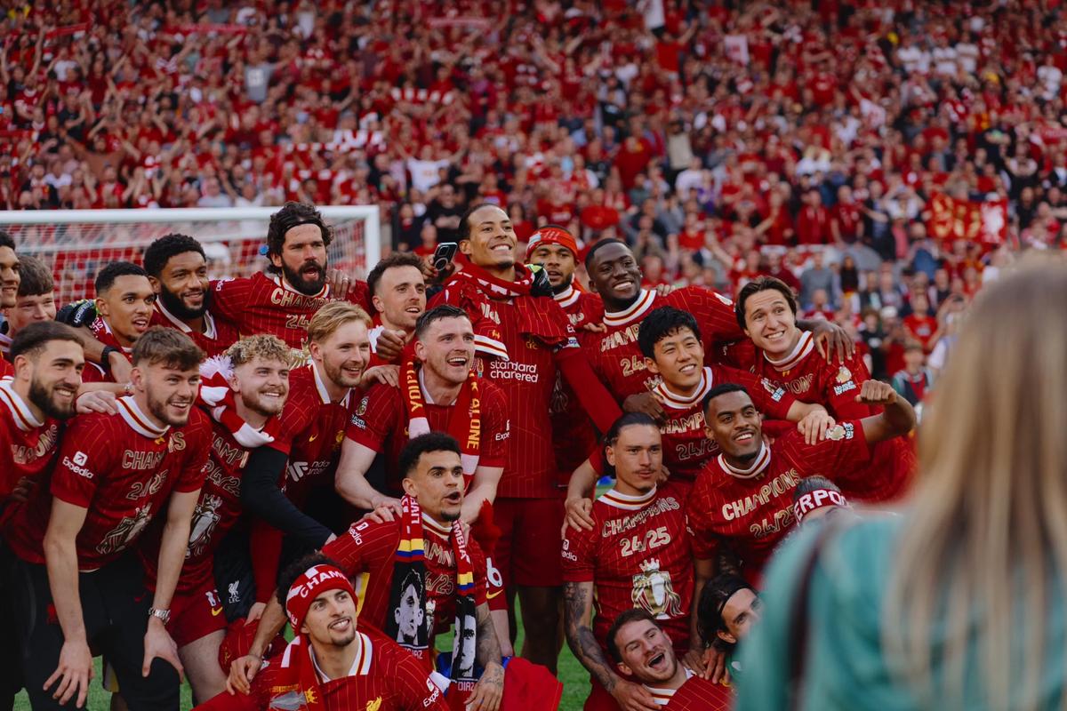 火箭需要交易补强，他们应该如何交易，让阵容更加强大？