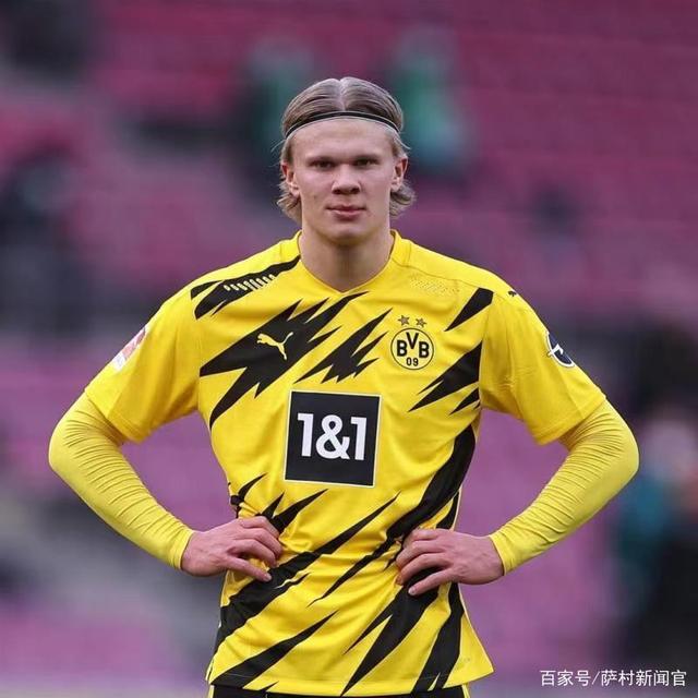 媒体大V热议南京再办重大足球赛事 苏超带动足球热，预祝新江苏队早日落地南京!（南京再办重磅足球赛引大V热议：苏超引爆球市，盼新江苏队早日落户南京）