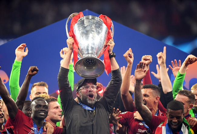 成都球迷怒喷自家球员：球迷和谁有仇你们就输谁，我们要不要脸？