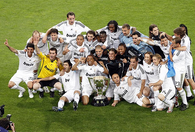 中场铁人再次踢满全场，体能状态亮眼