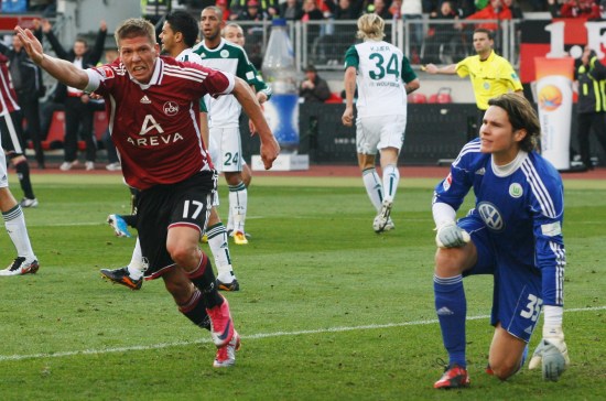 一箭双雕，姆巴佩上演皇马生涯&欧冠首次大四喜（双喜临门：姆巴佩完成皇马生涯及欧冠首个大四喜）